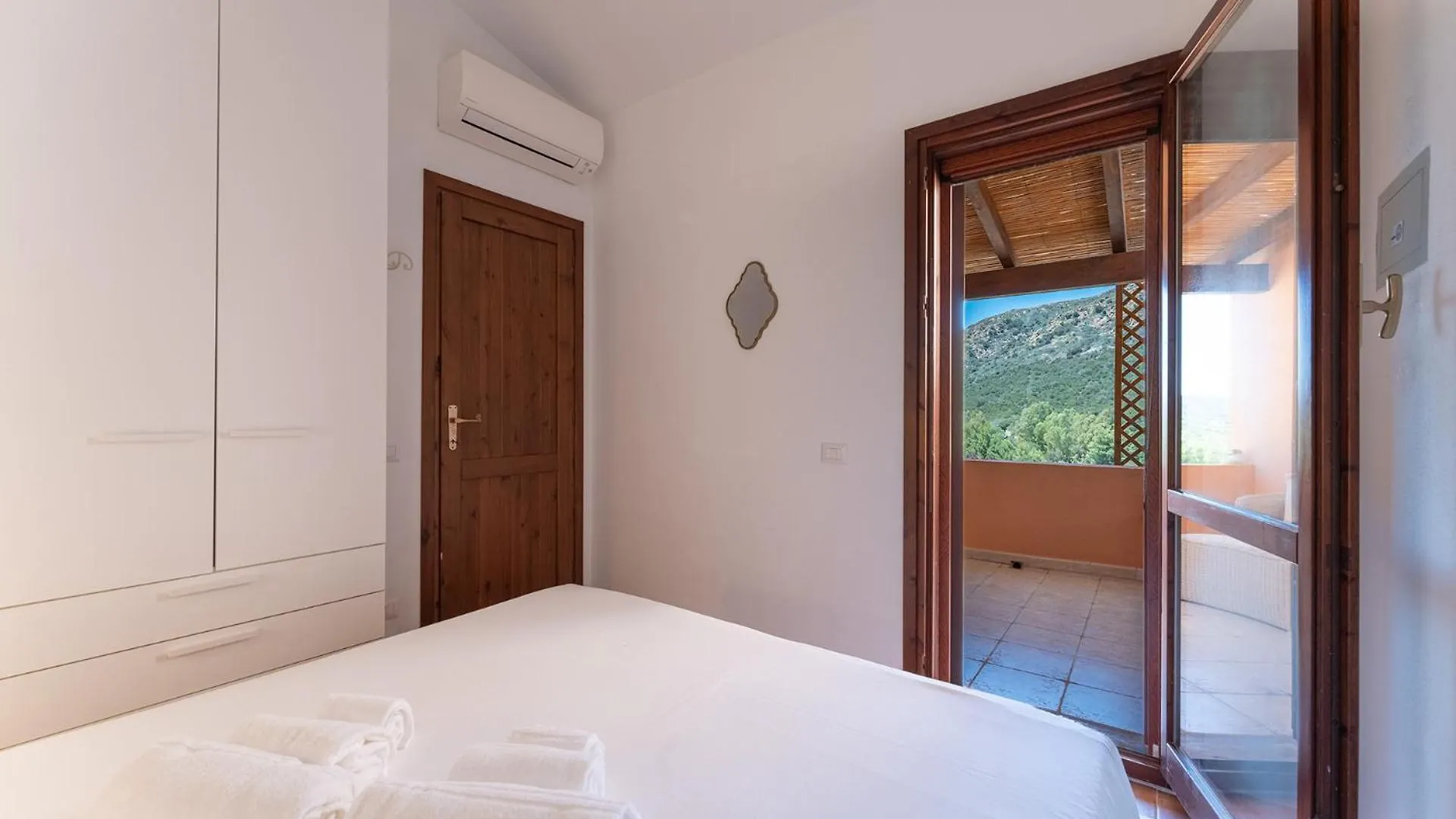 Villa Perdalonga, Vista Mare Sea View Tuerredda Teulada